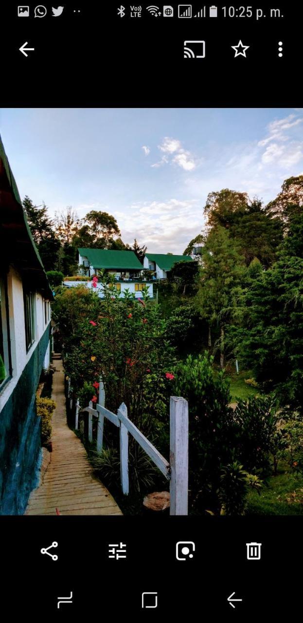 Вилла Las Cabanas Castillos Del Lago Гуатапе Экстерьер фото